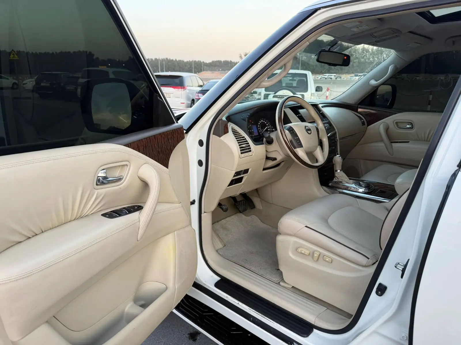 نيسان باترول 2014 4L