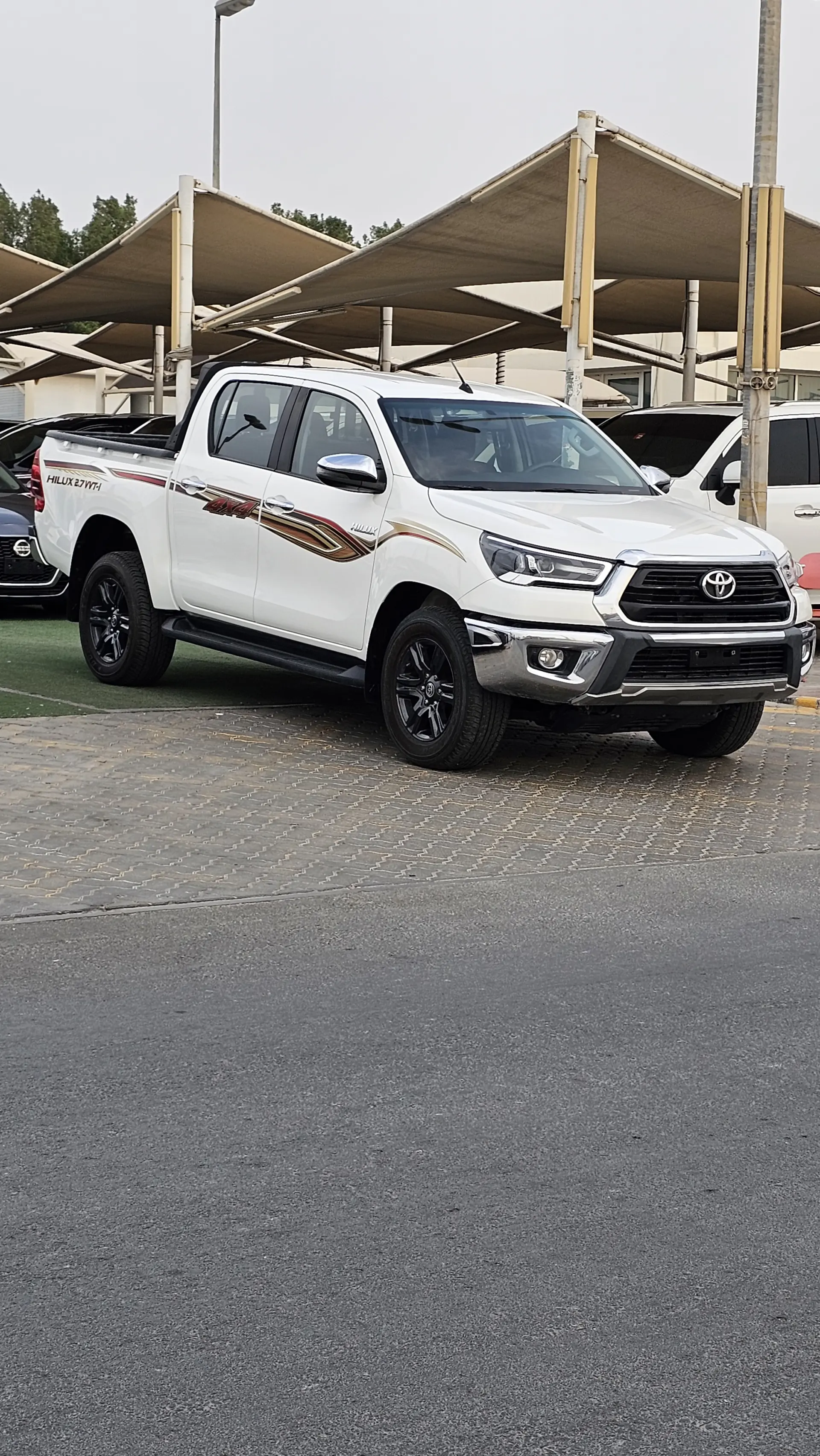 تويوتا هيلوكس 2024