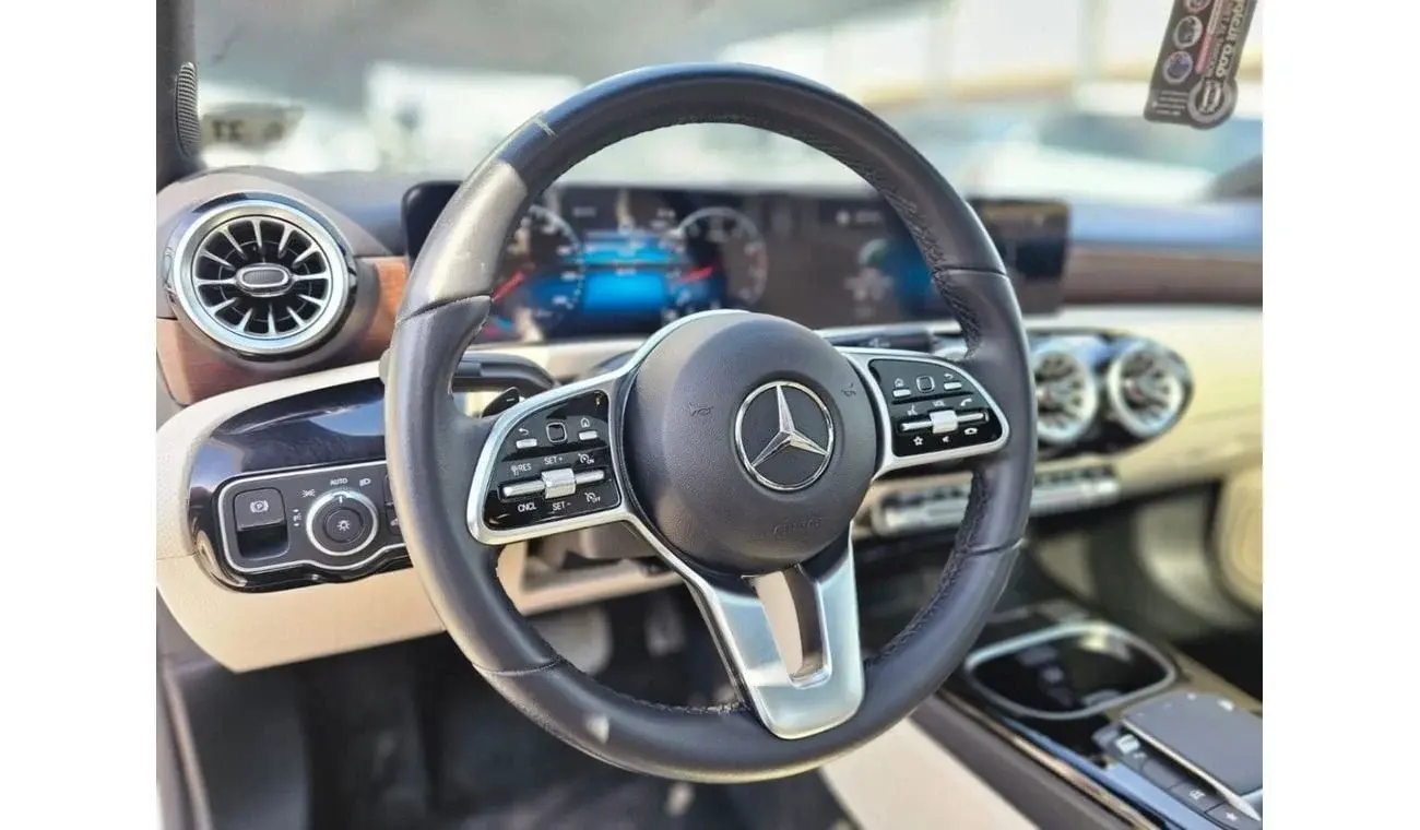 Mercedes Benz A Class 2022 2L