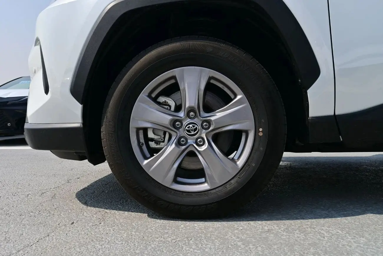 تويوتا راف ٤ 2025 2.5L