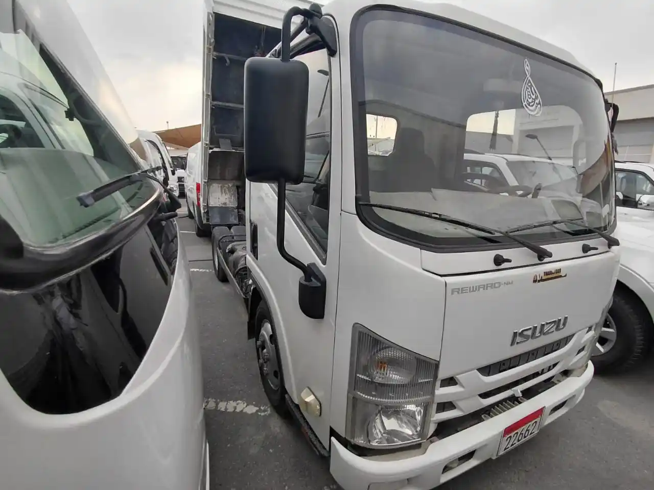 إيسوزو NPR 2019