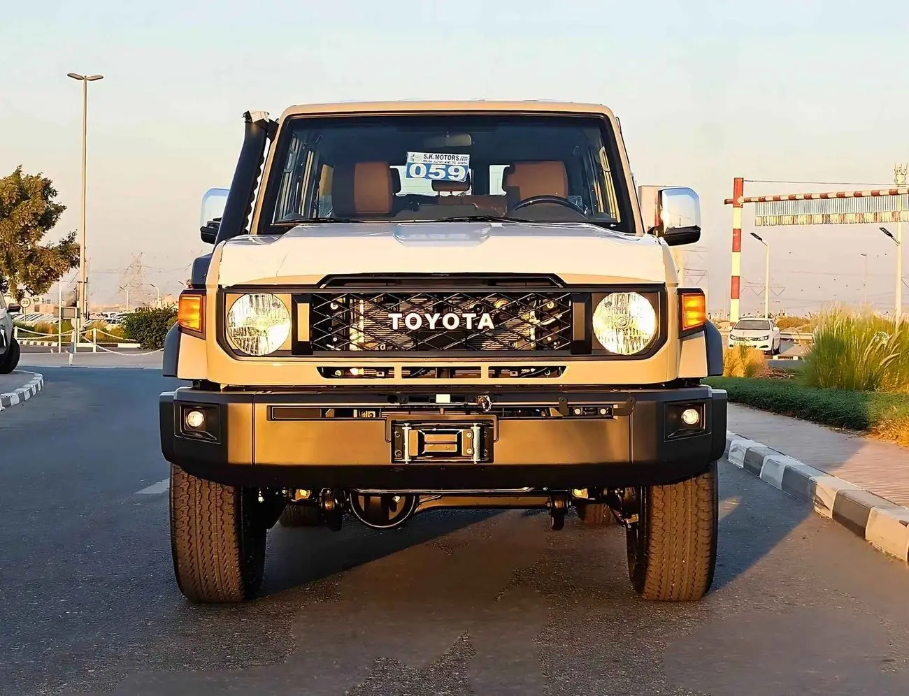 Toyota Land Cruiser 70 2024 4L