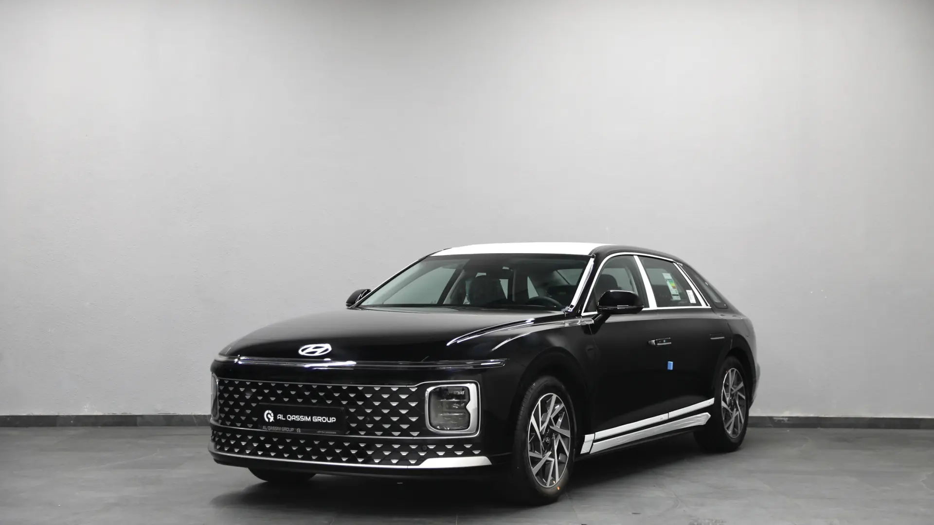 هيونداي أزيرا 2024 1600L