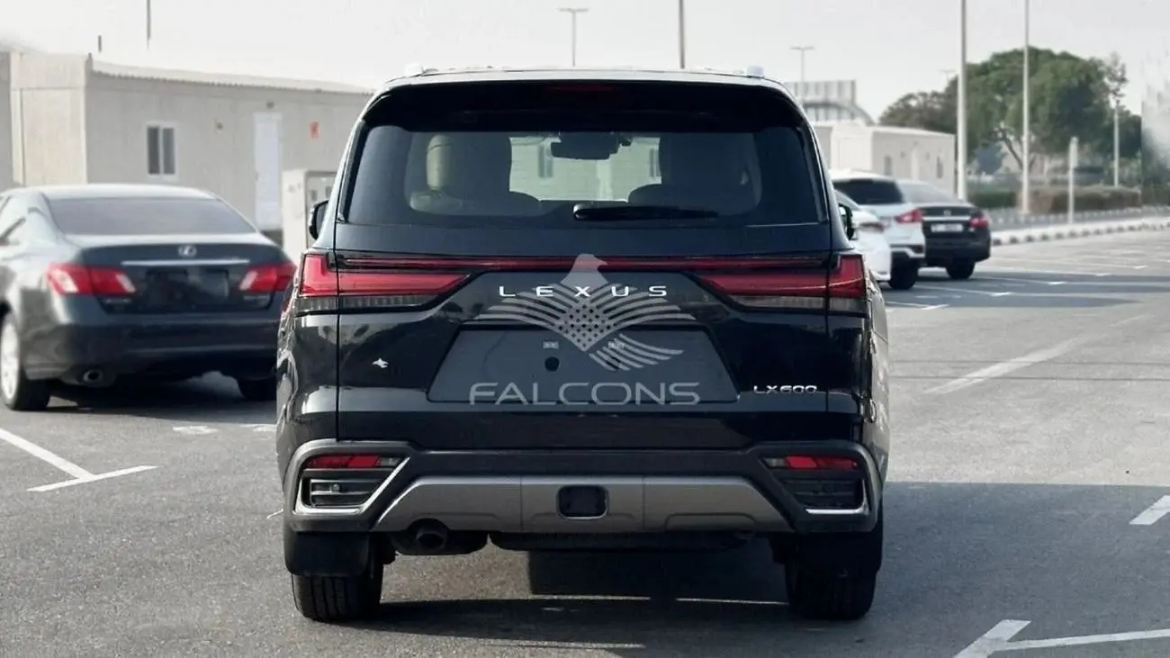 لكزس LX 2025 3.5L