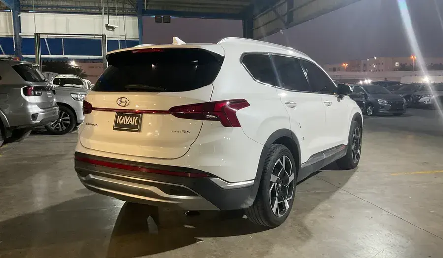 هيونداي سانتا في 2023