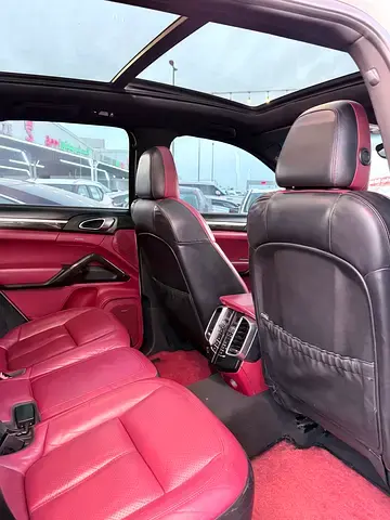 بورش كايان 2015