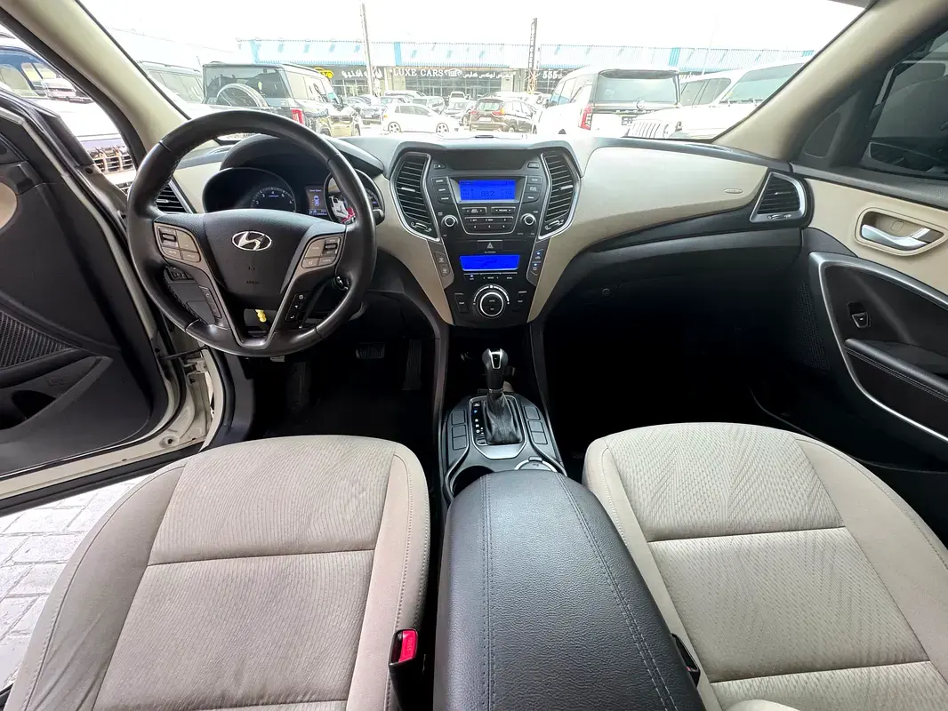 هيونداي جراند سانتا في 2016