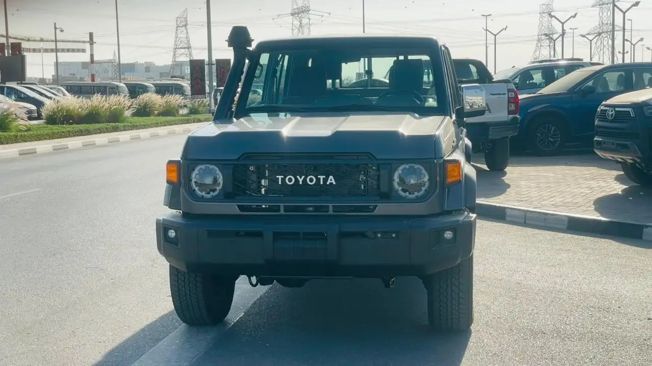 Toyota Land Cruiser 70 2025
