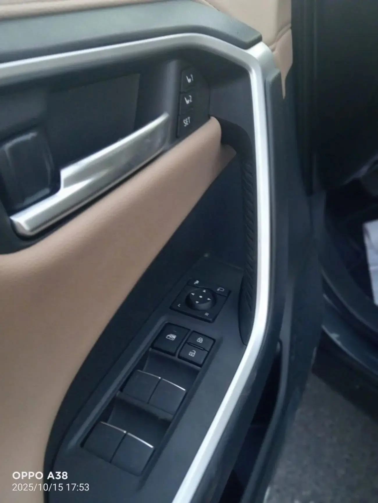 تويوتا راف ٤ 2025 2.5L