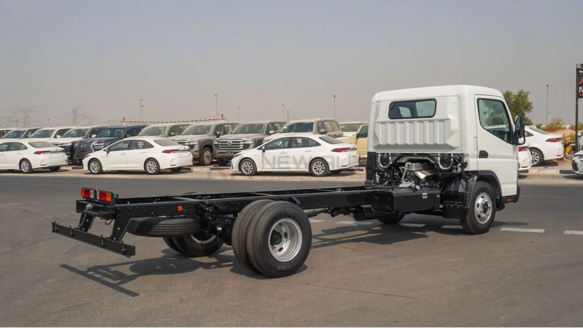 ميتسوبيشي كانتر 2025