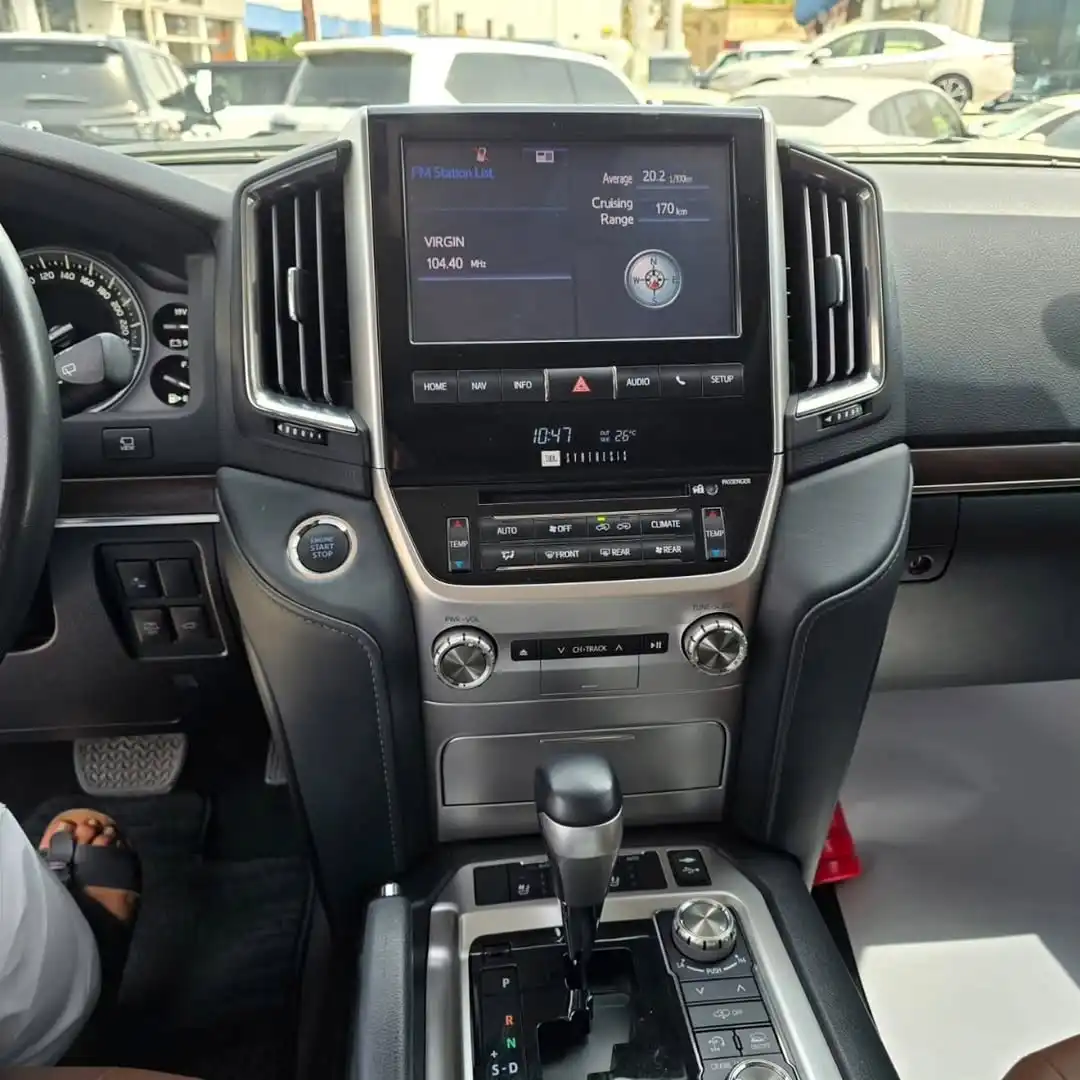 Toyota Land Cruiser 2021