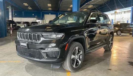 جيب جراند شيروكي 2022