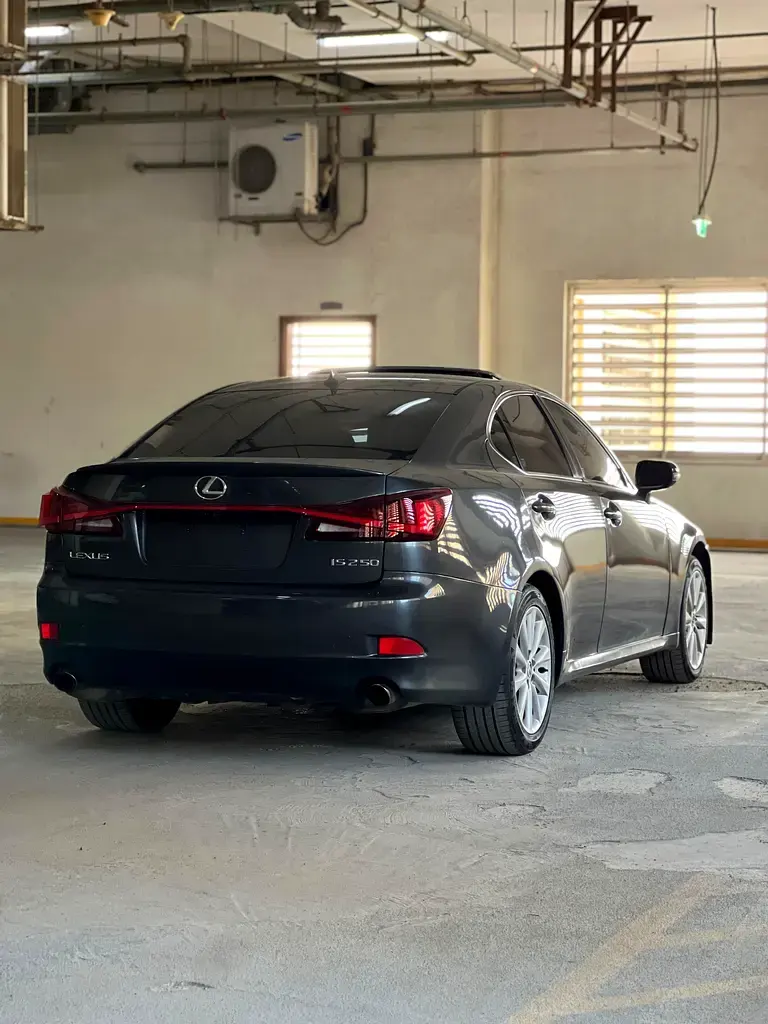 Lexus IS 2009 2.5L