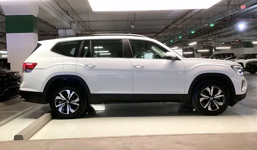 فولكس واجن تيرامونت 2024