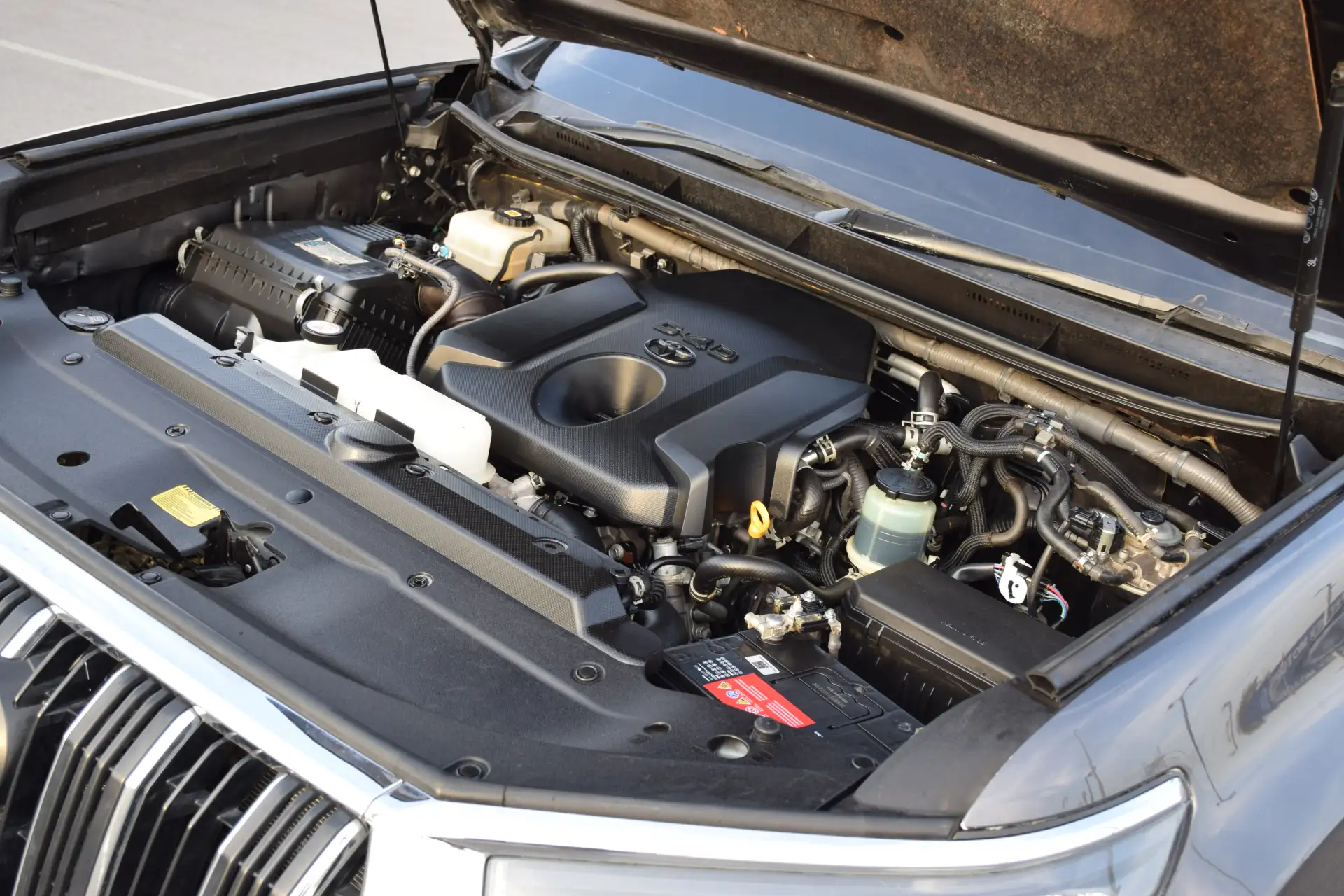 تويوتا برادو 2021 2.8L