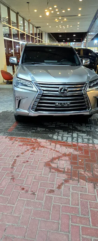 Lexus LX 2019
