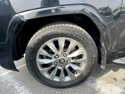 Toyota Land Cruiser 2012