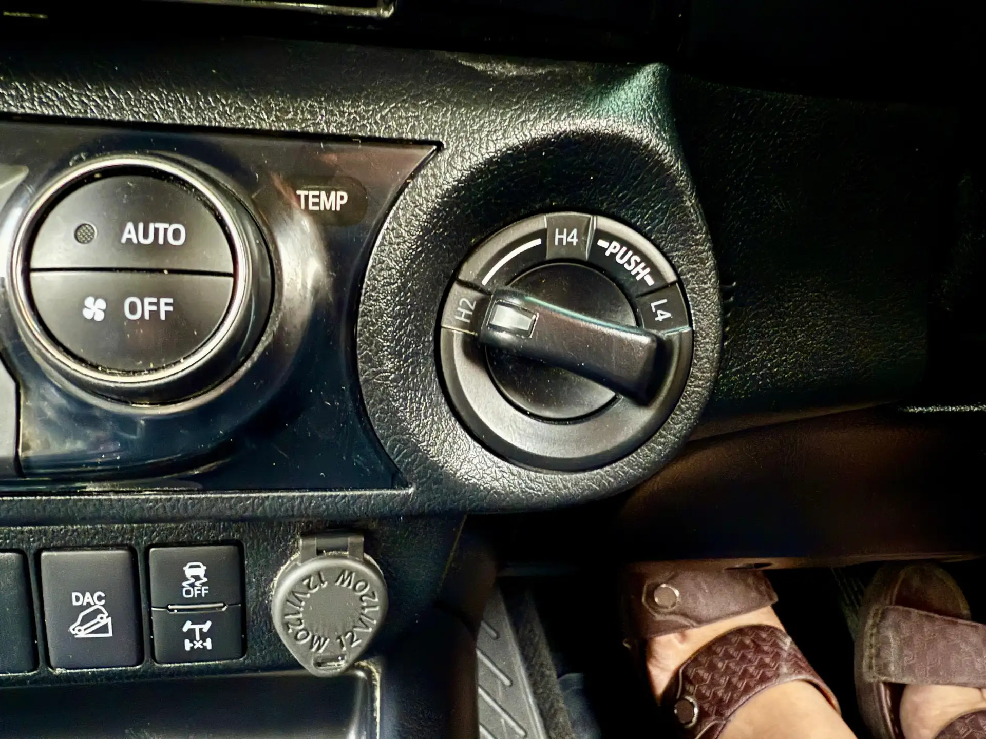 Toyota Hilux 2023 2.8L