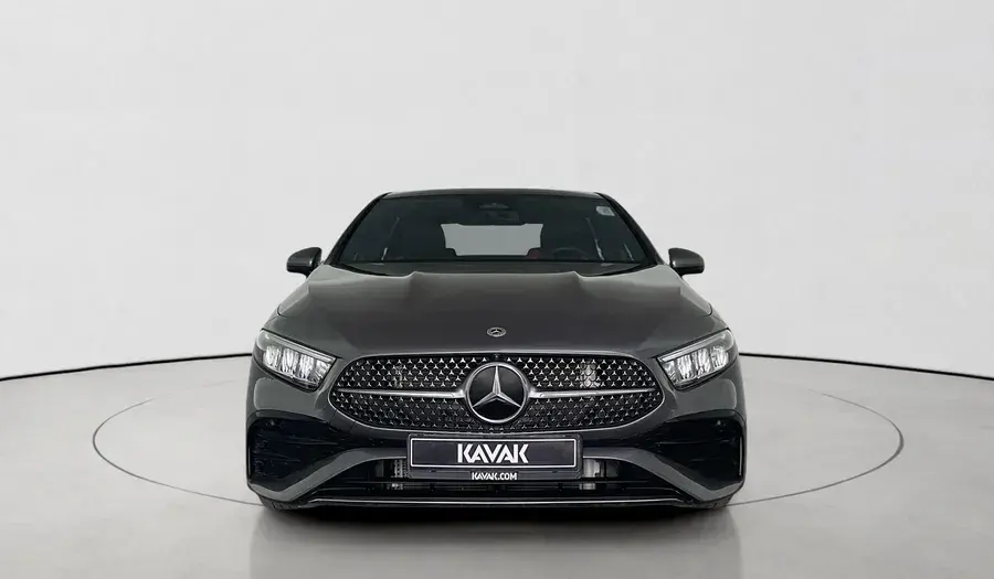 Mercedes Benz A Class 2024 1.3L