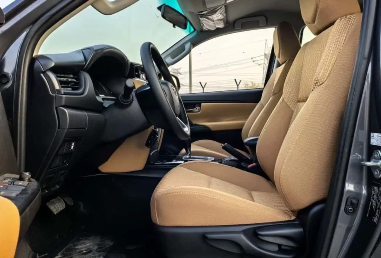 تويوتا فورتونر 2025 2.7L