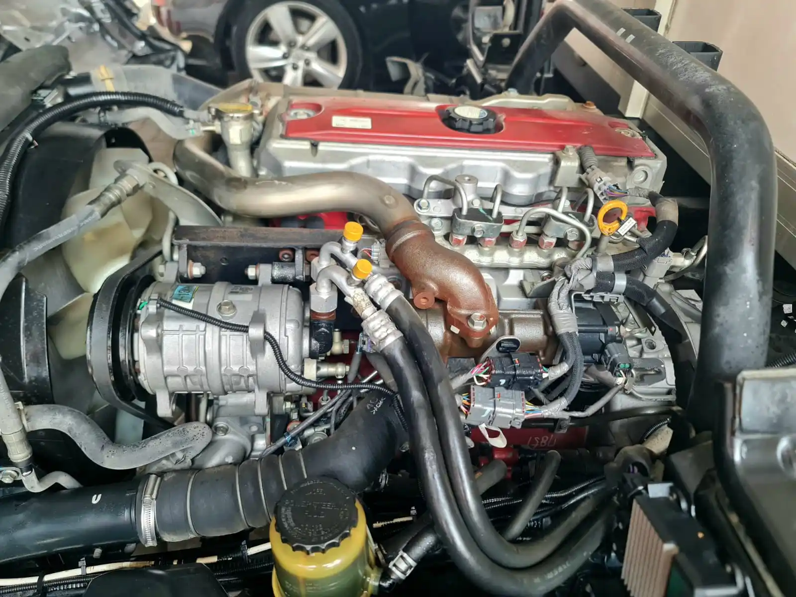 هينو 300 2018 undefinedL