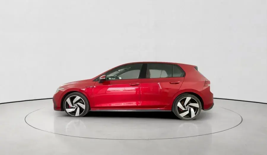 فولكس واجن جولف GTI 2024