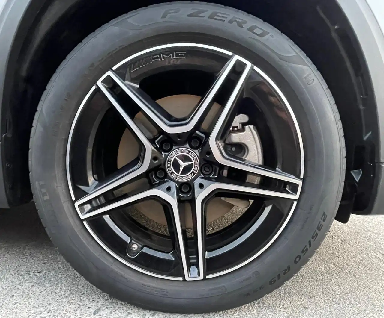 مرسيدس بنز GLA Class 2023