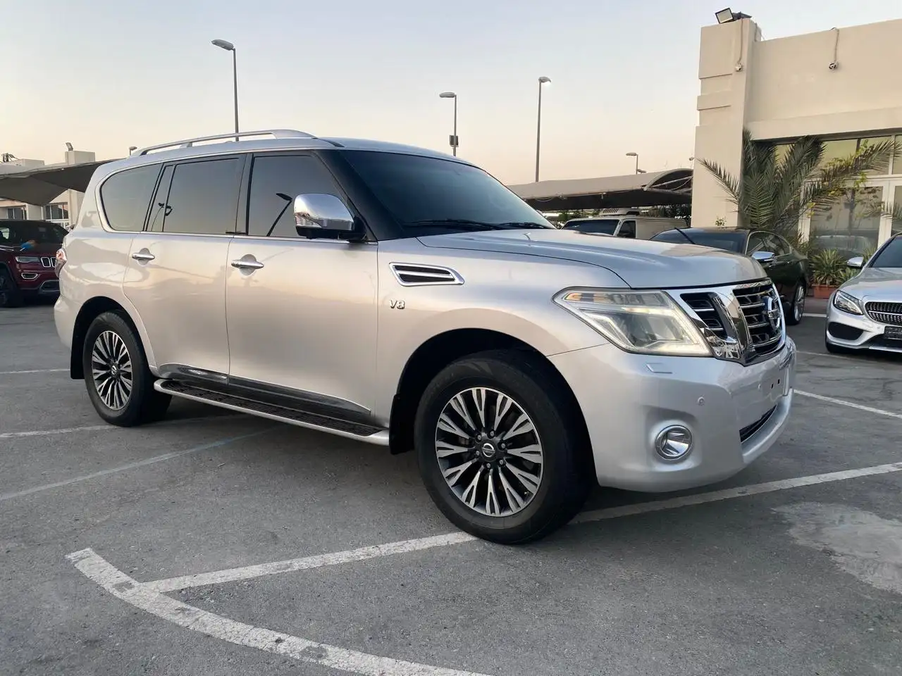 نيسان باترول 2014 5.6L