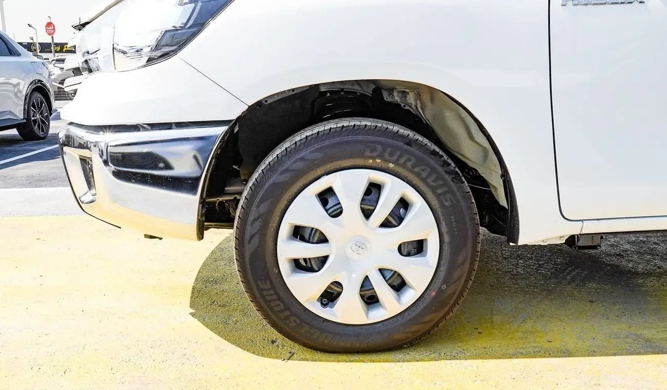 تويوتا هيلوكس 2025 2.7L