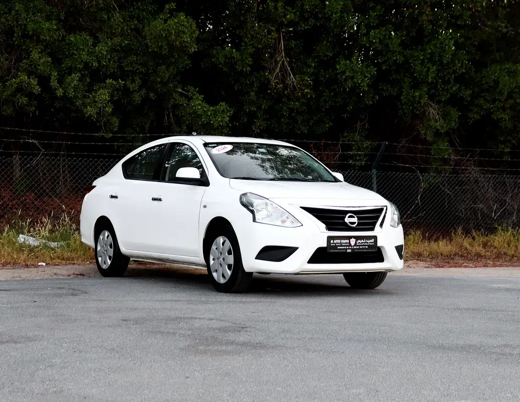 Nissan Sunny 2024