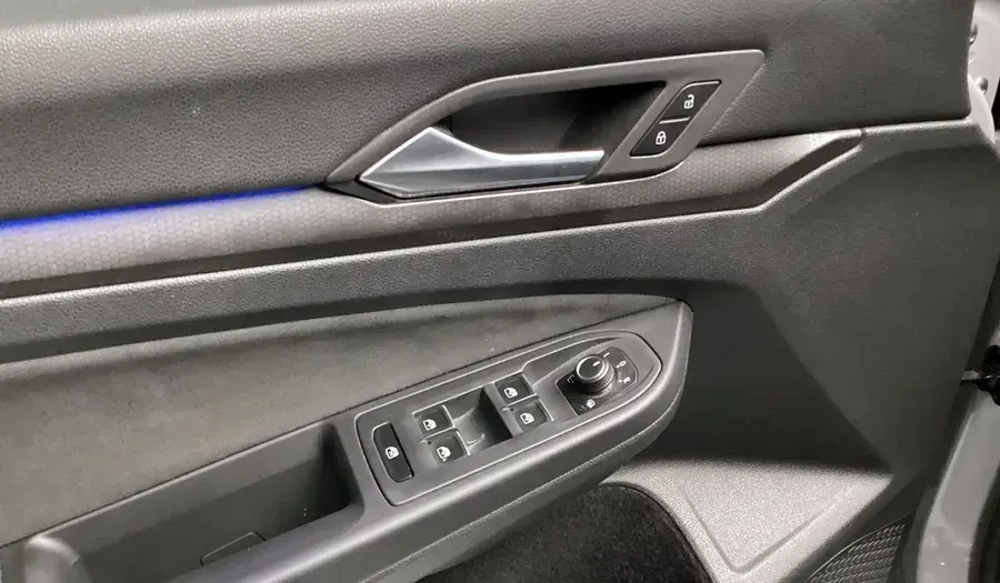 فولكس واجن جولف GTI 2024 2L