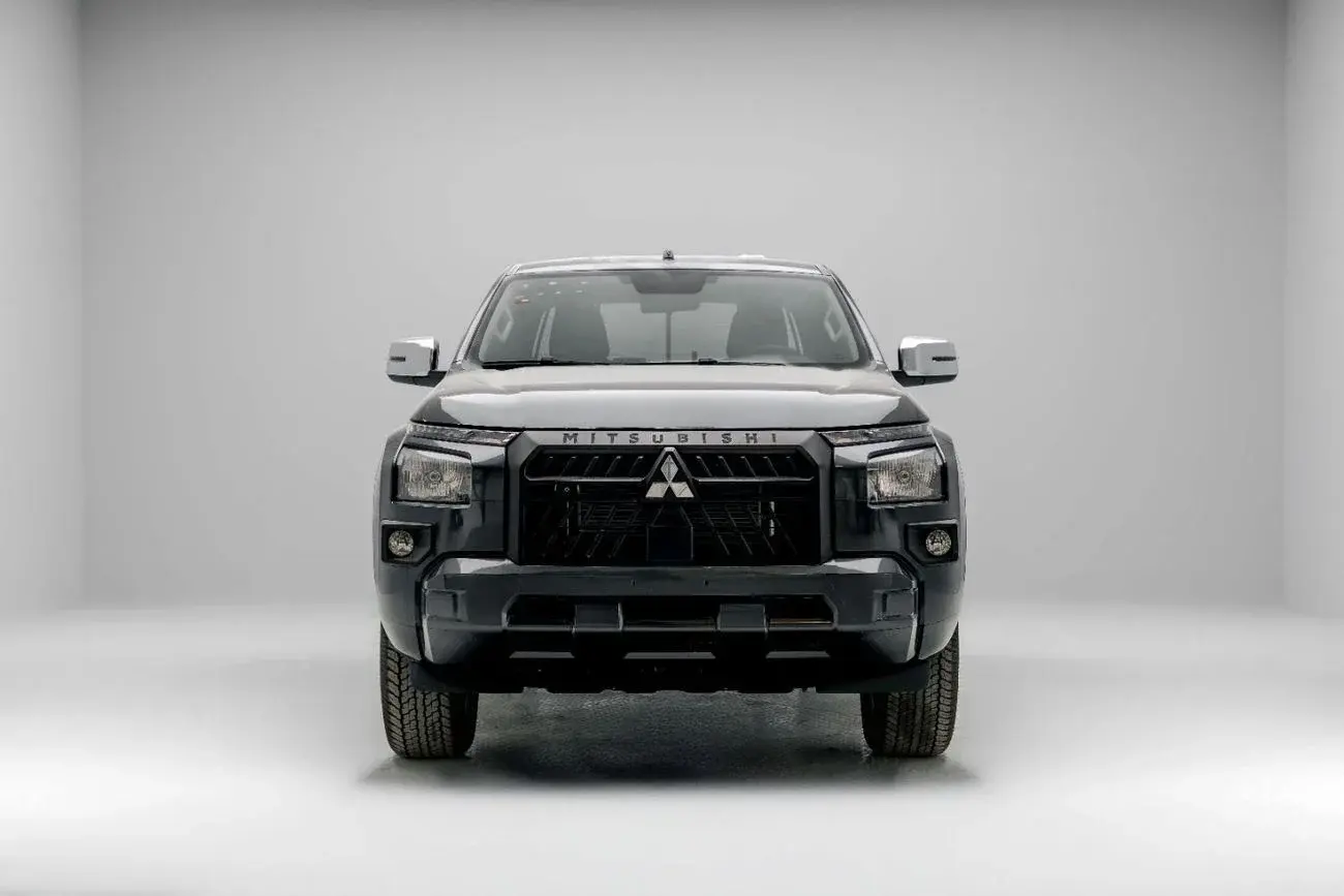 ميتسوبيشي L200 2025 2.4L