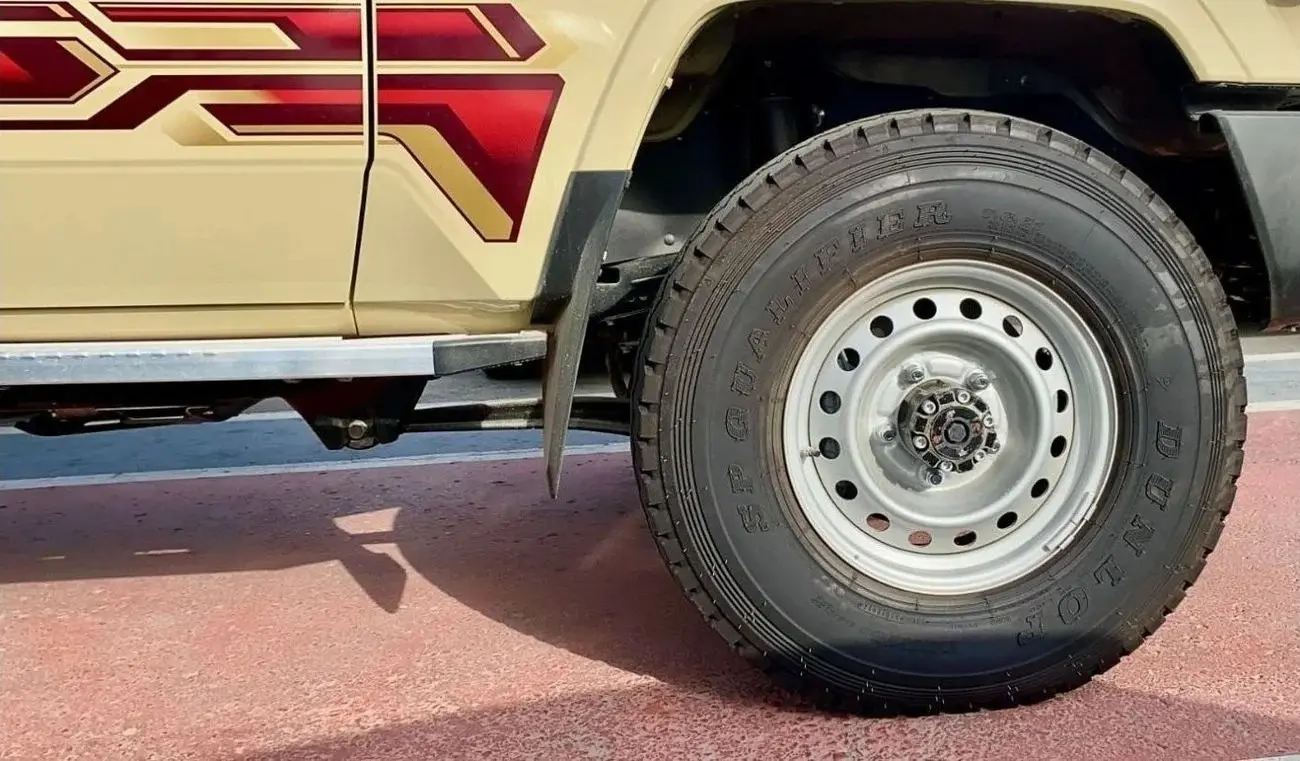 Toyota Land Cruiser Pick Up 2025 4L