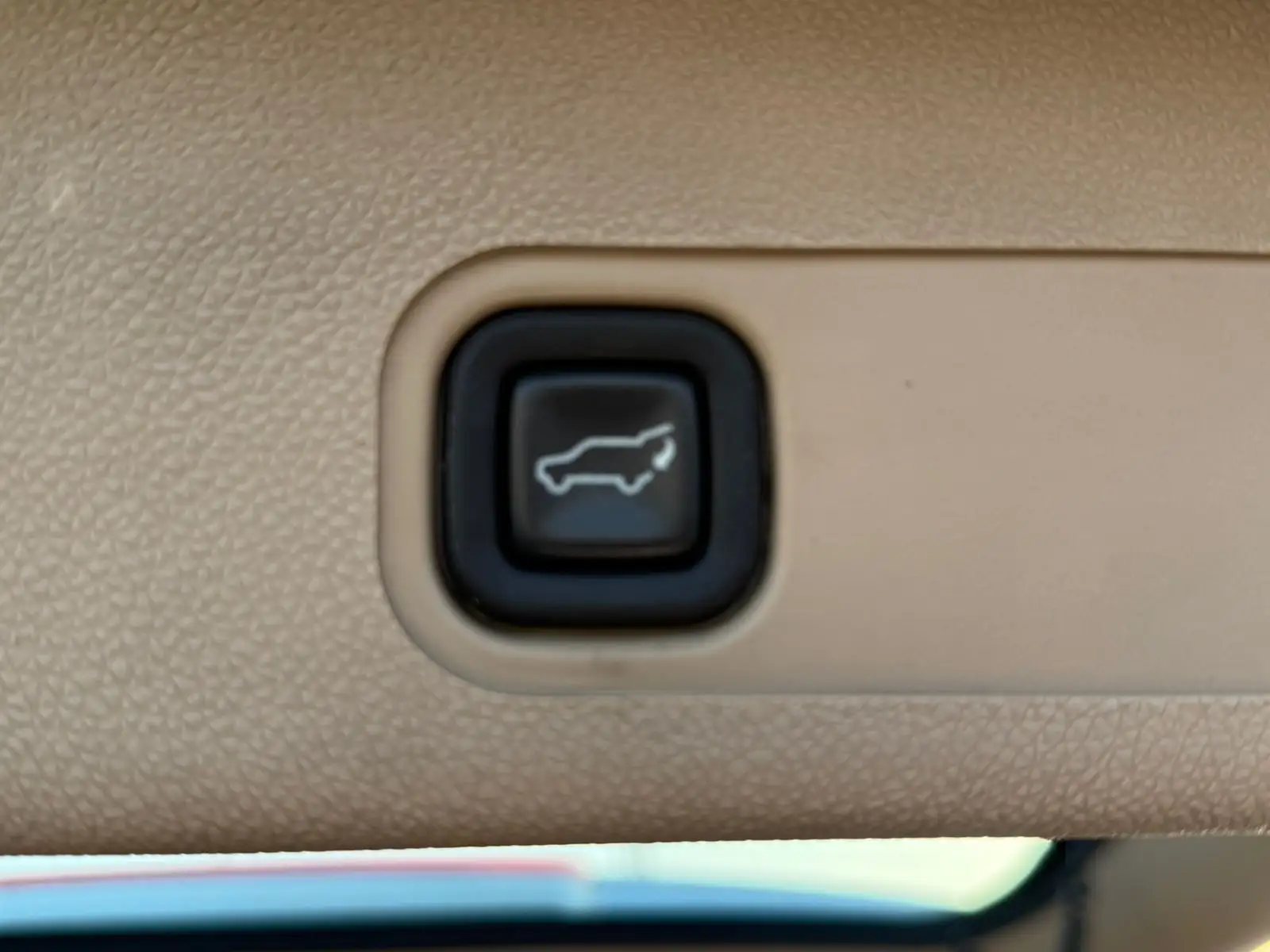 شيفروليه تاهو 2011 undefinedL