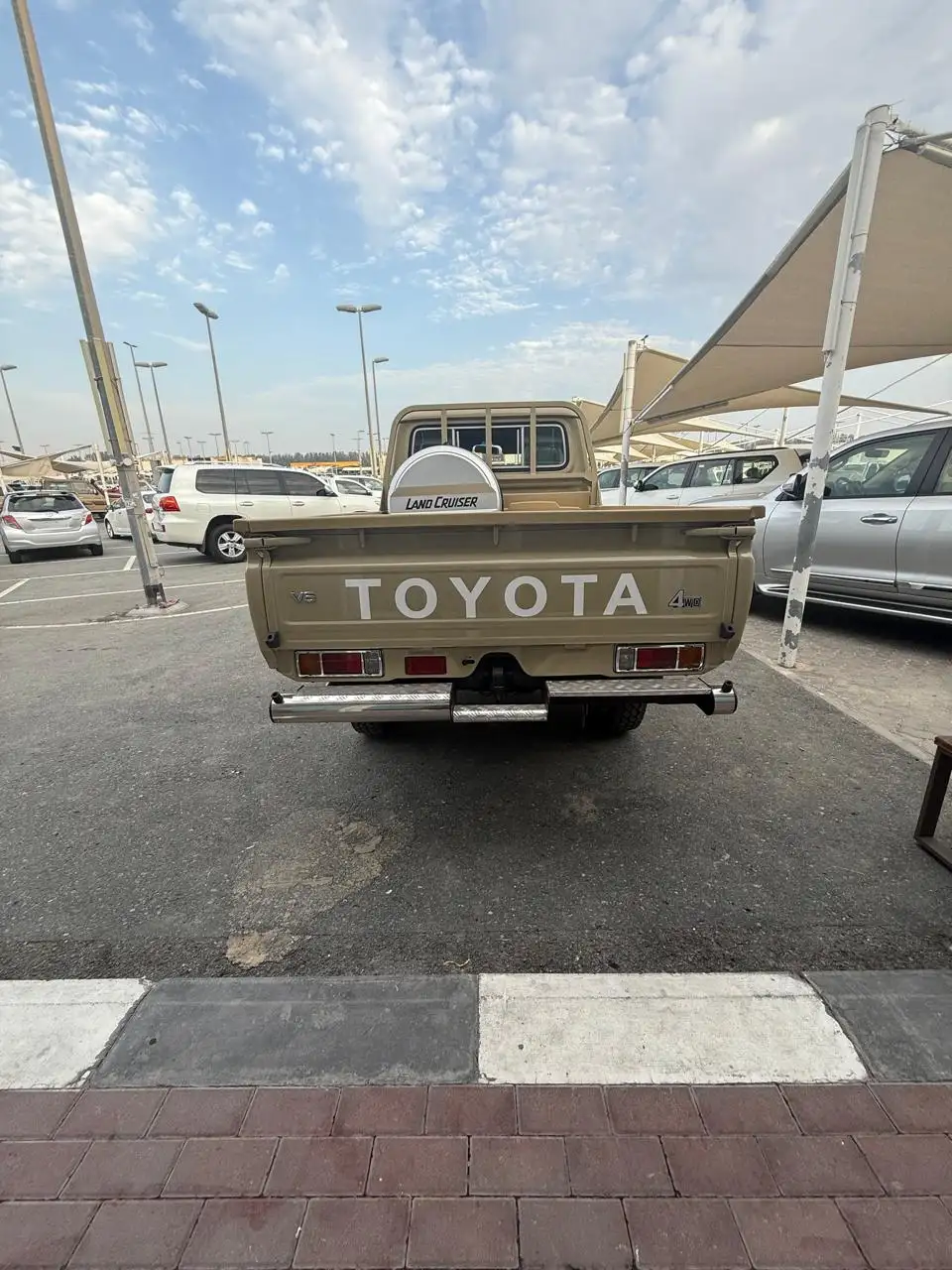 Toyota Land Cruiser Pick Up 2019