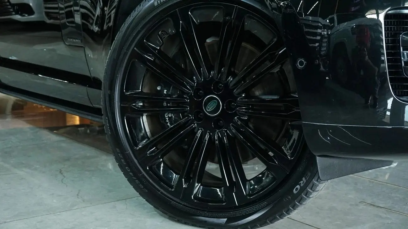 Land Rover Range Rover 2026 5L