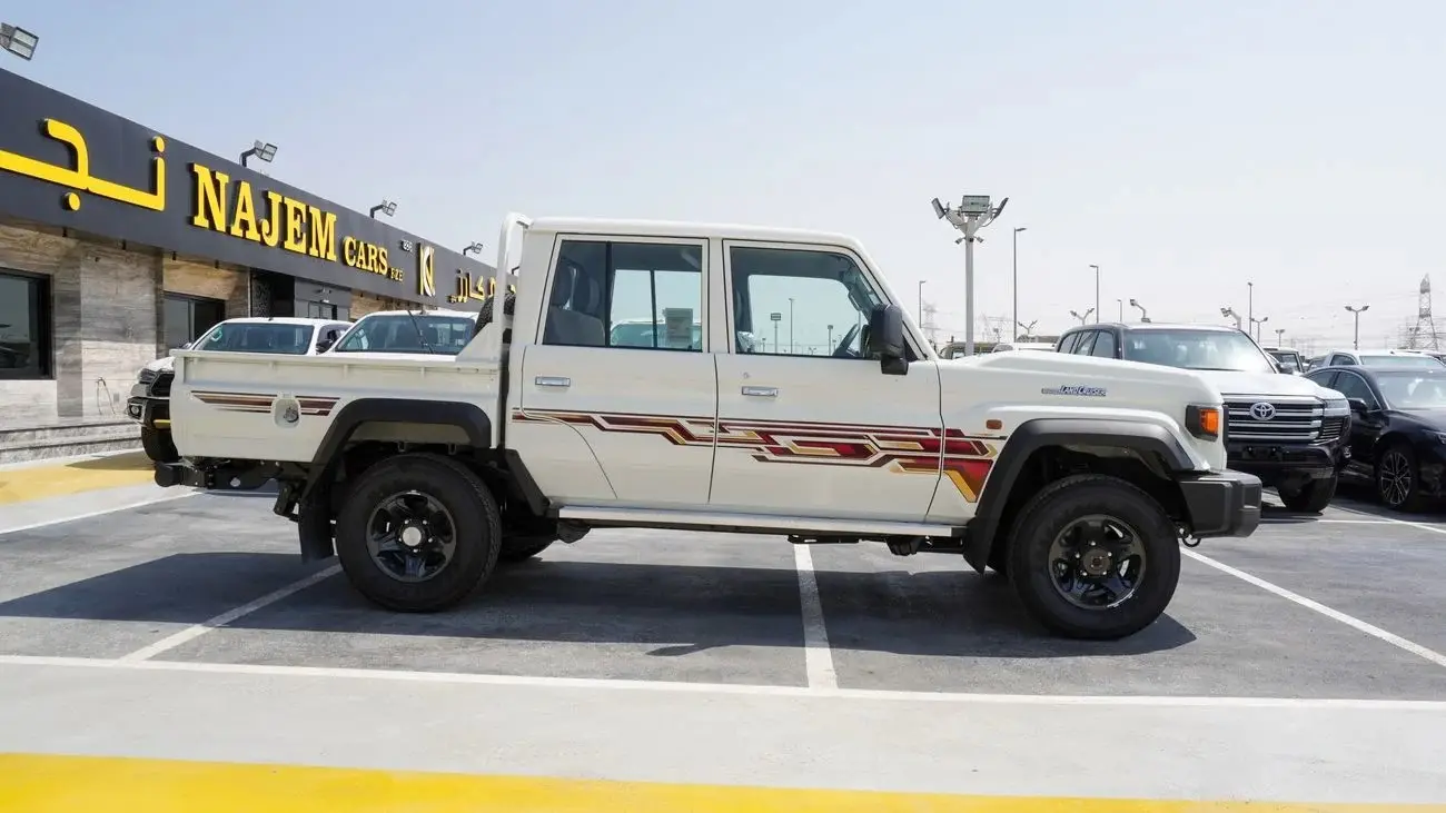 Toyota Land Cruiser Pick Up 2025 4L