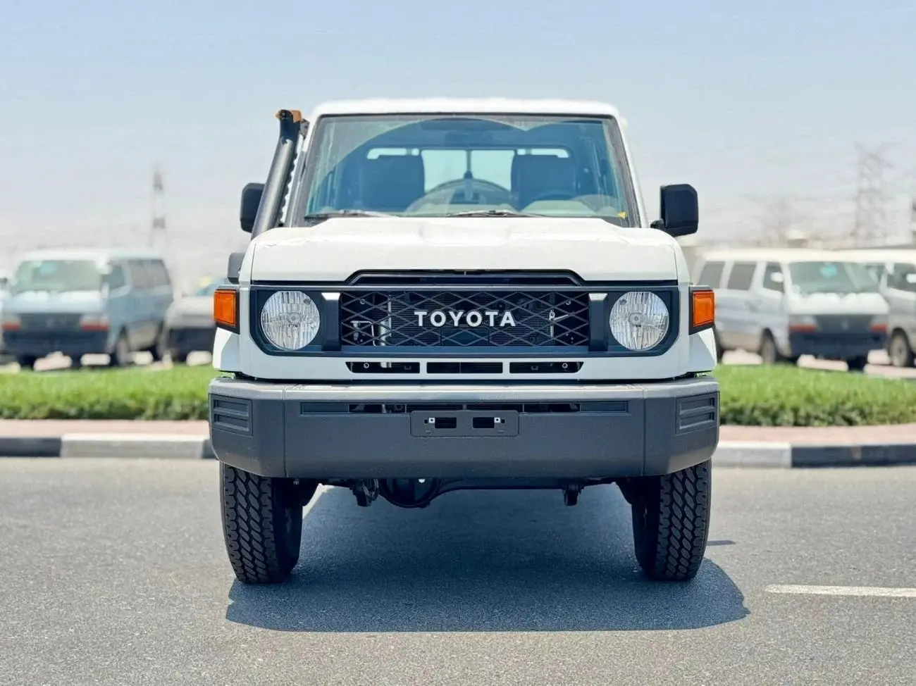 Toyota Land Cruiser Pick Up 2025