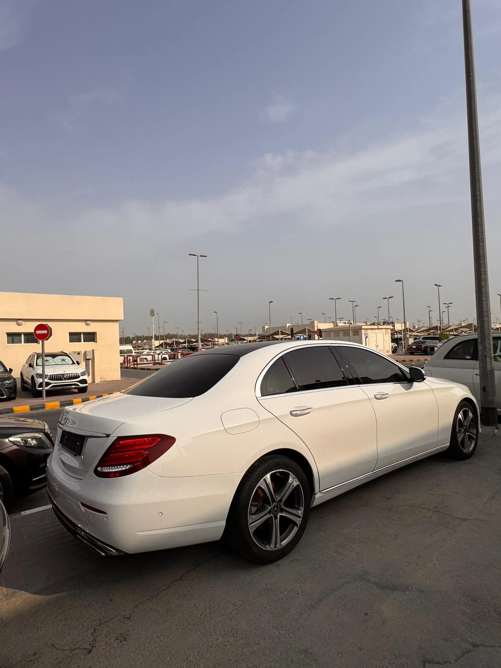 مرسيدس بنز E Class 2019 2L