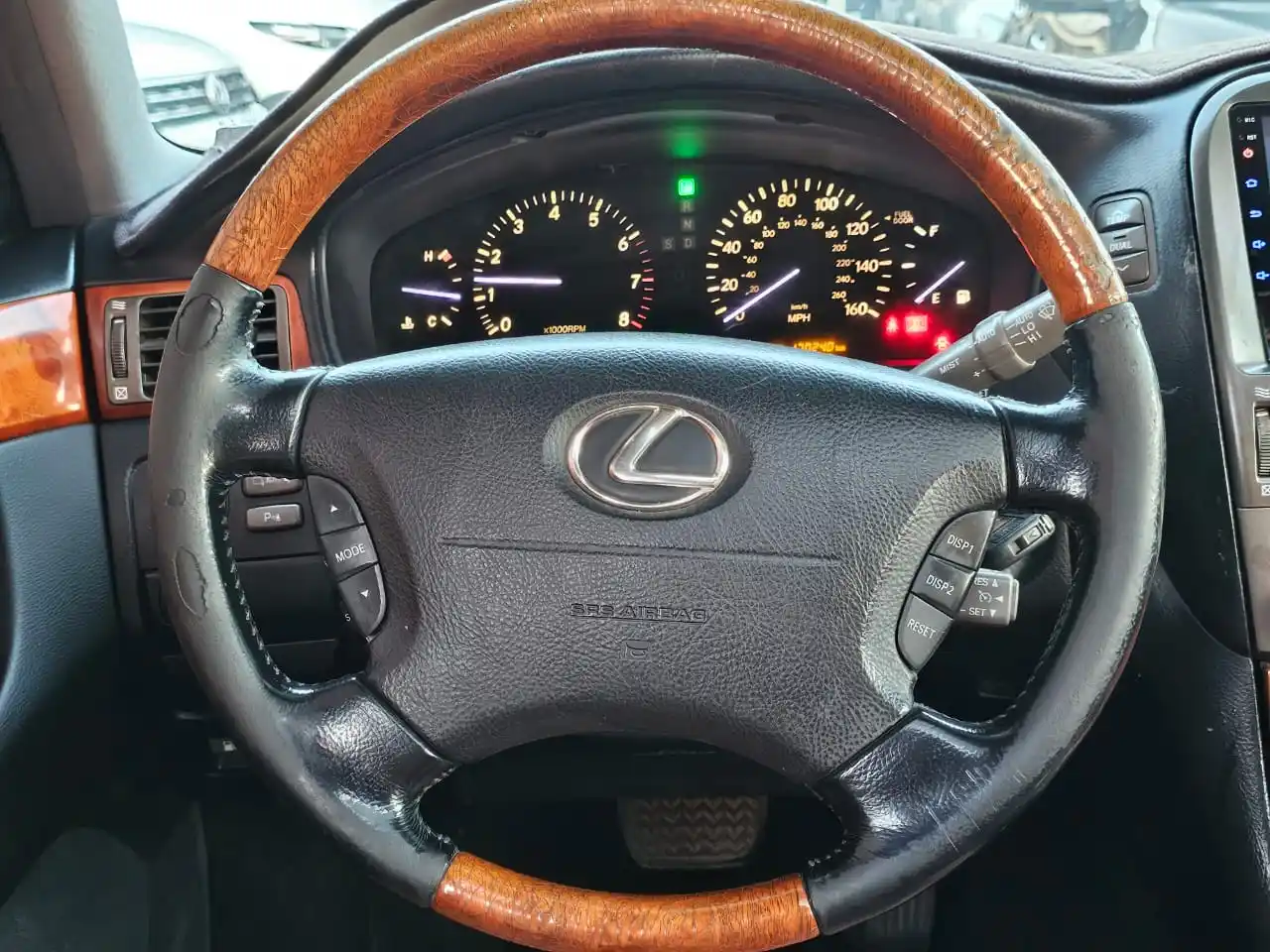 لكزس LS 2006 4293L