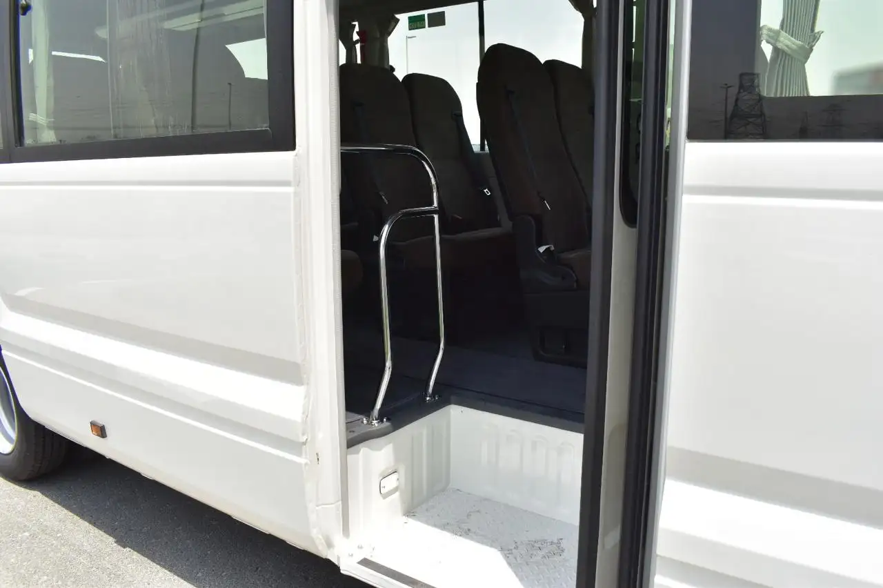 Toyota Coaster 2025 4L