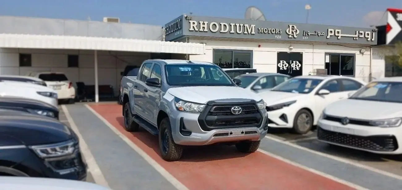 تويوتا هيلوكس 2025 2.4L