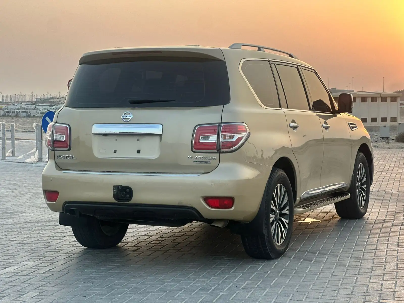 Nissan Patrol 2011