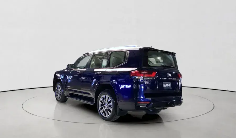 تويوتا لاند كروزر 2024 3.5L