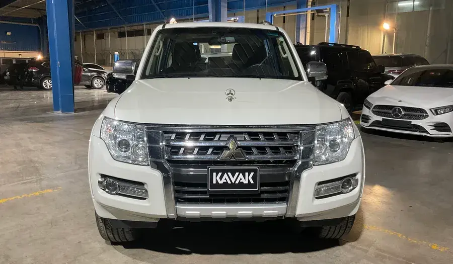 ميتسوبيشي باجيرو 2022 3L