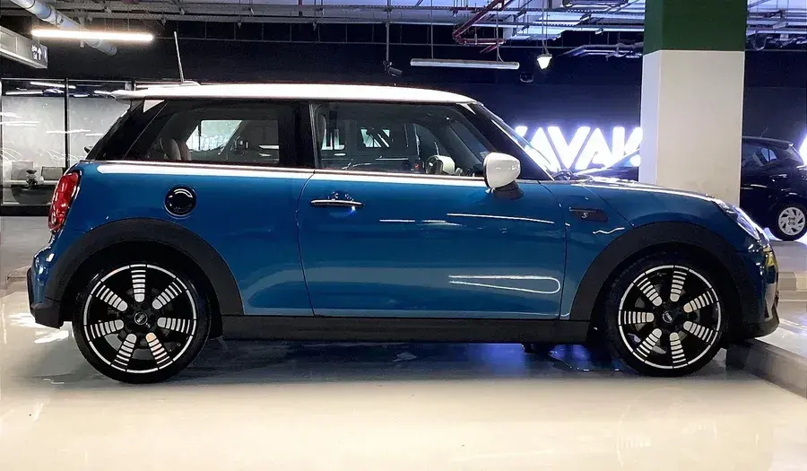 Mini Cooper 2024