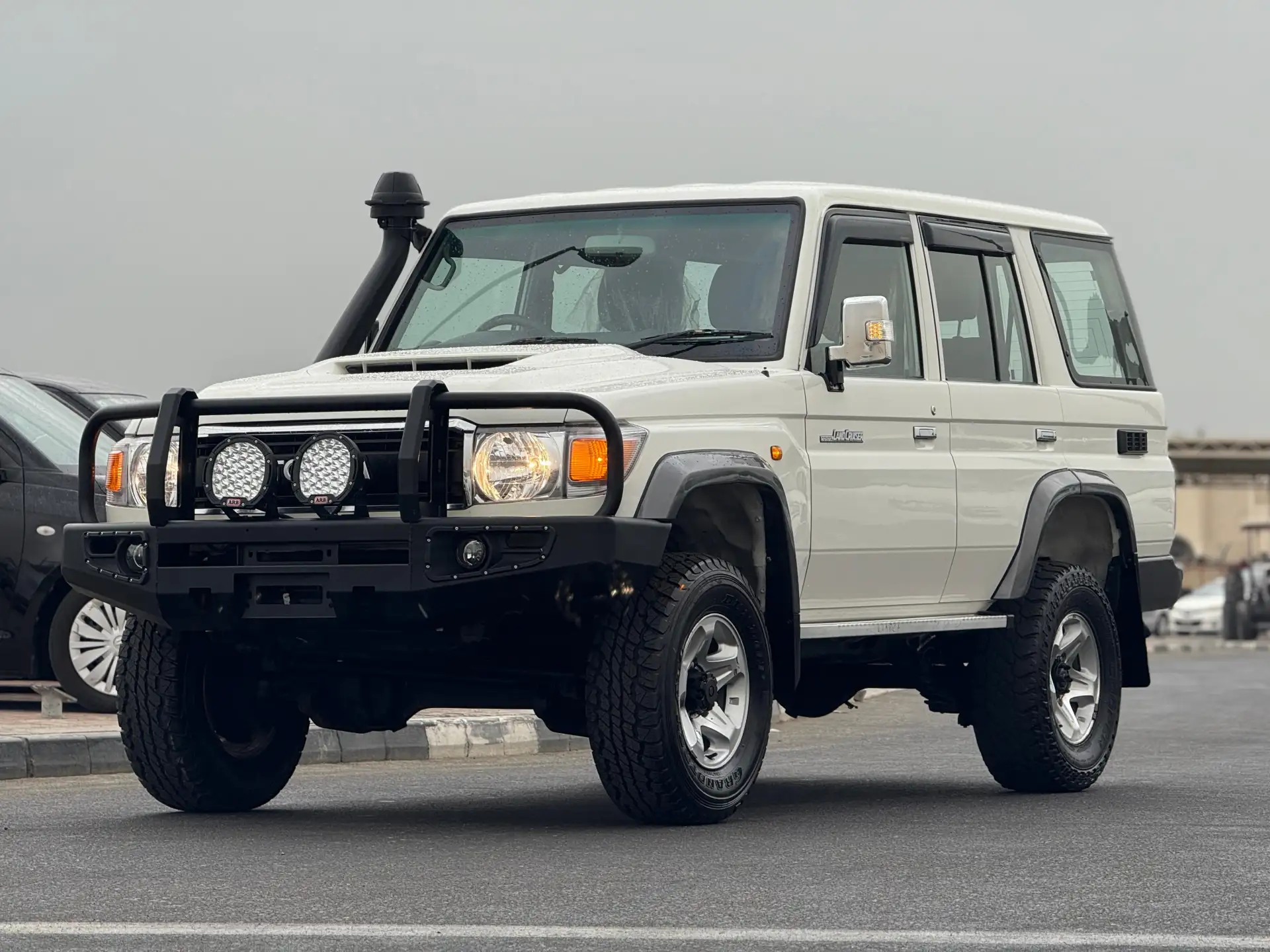 لاند كروزر هاردتوب 2019 4.5L