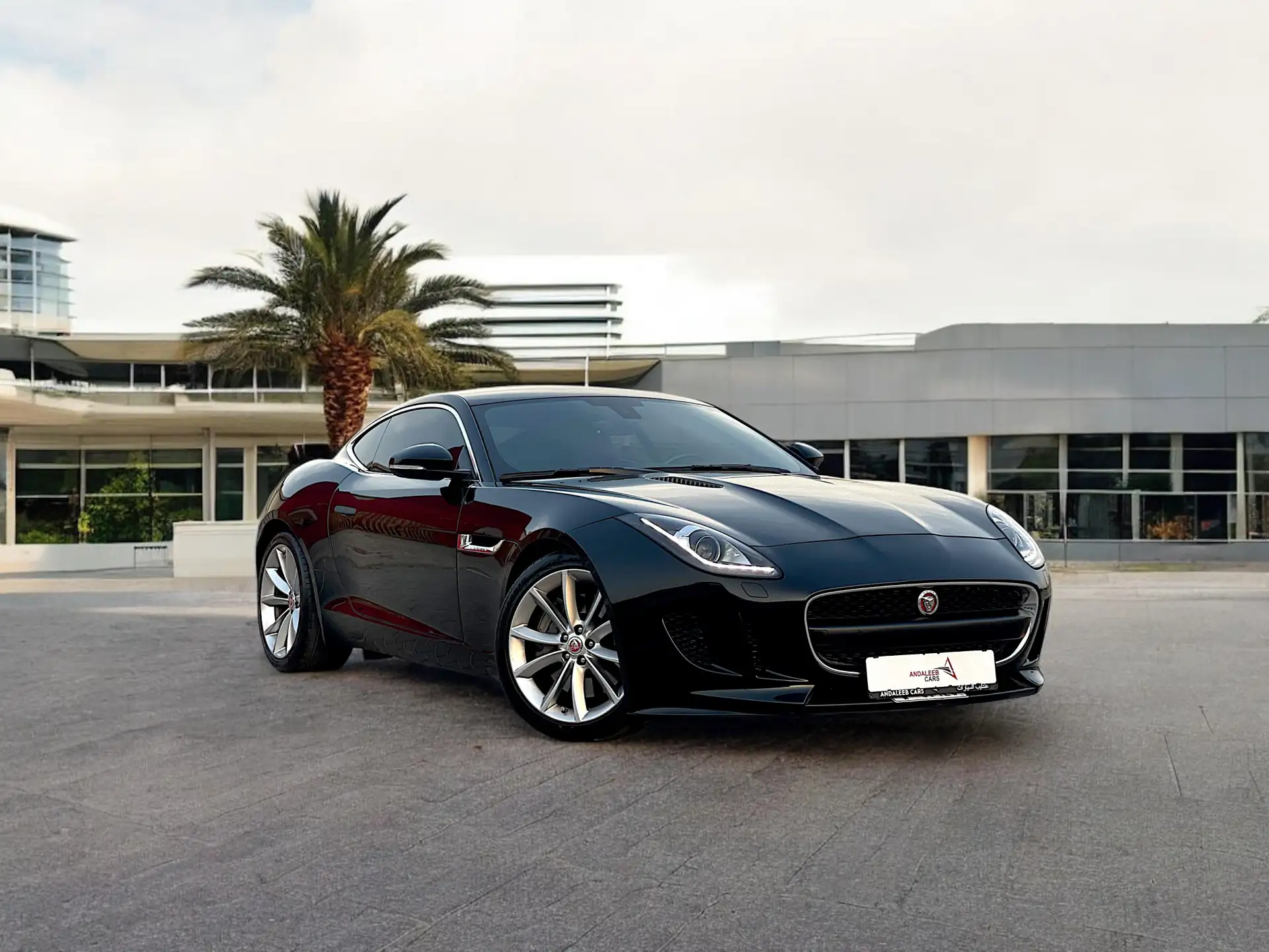 جاكوار F Type 2016