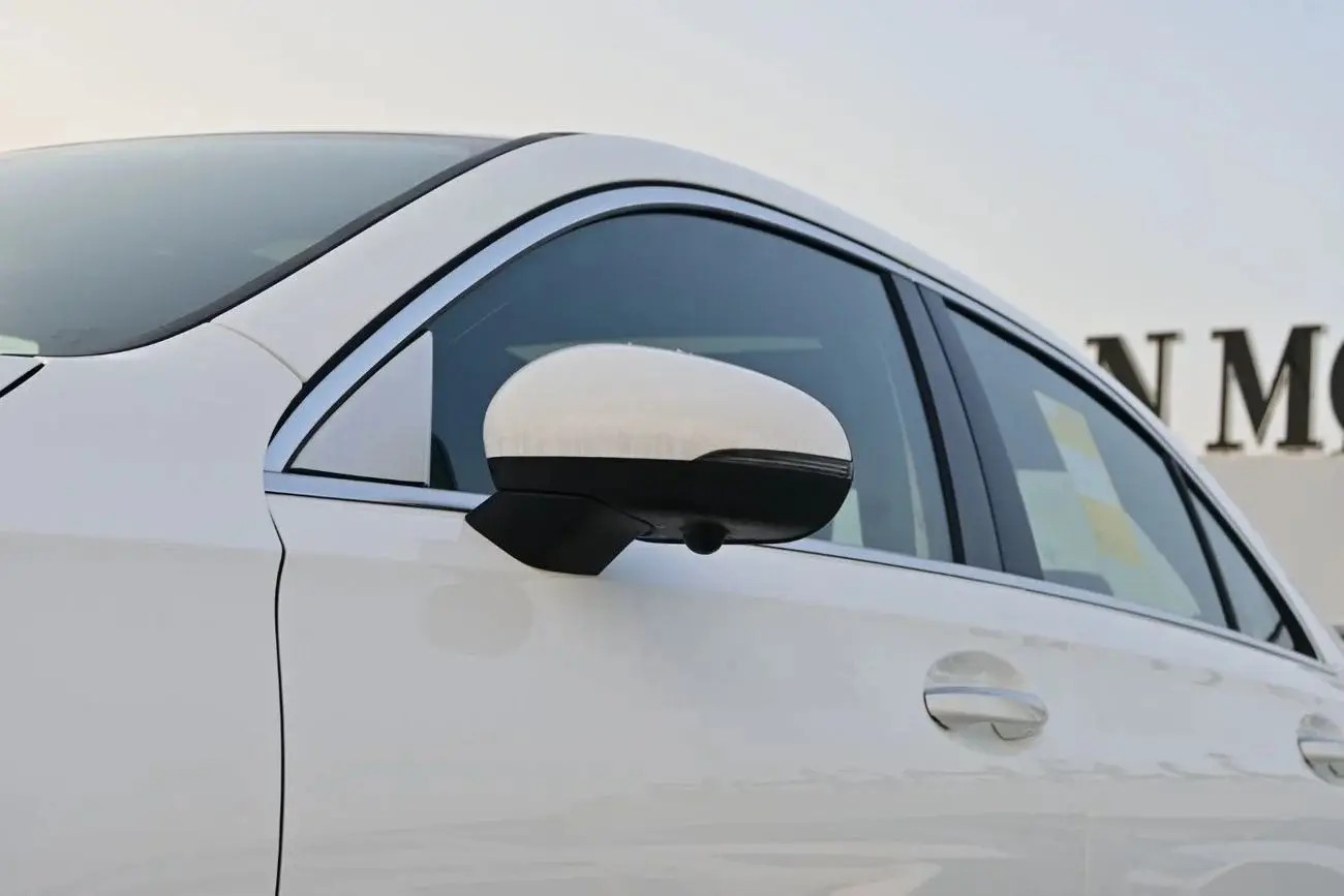 Mercedes Benz A Class 2025 1.3L