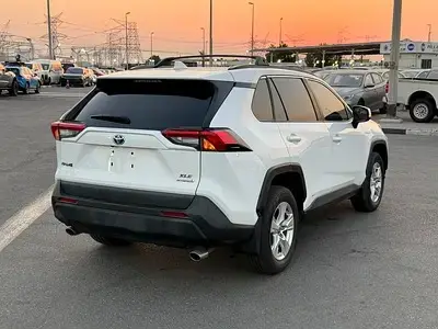 تويوتا راف ٤ 2021